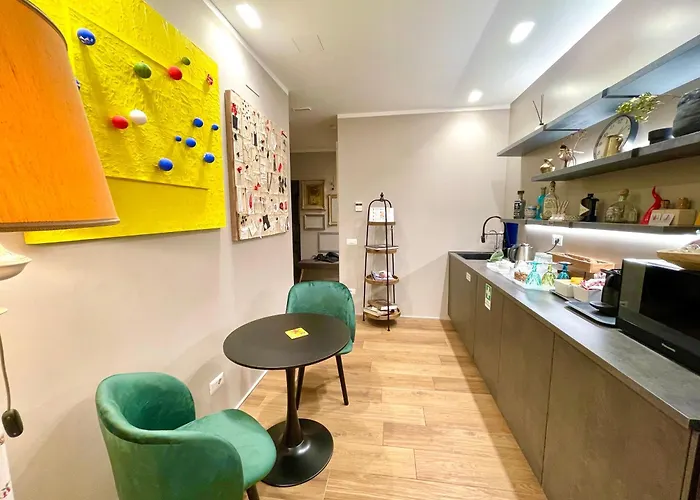 Lucrino 45 By Ale 4* רומא